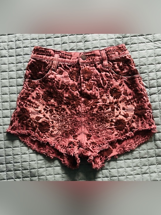 Free People Pants - Free People Embroidered Burgundy Shorts 🍷